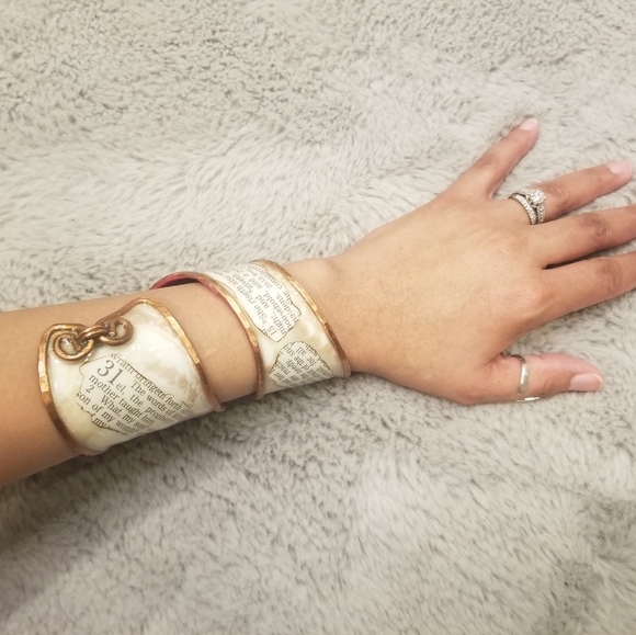 Hand Crafted Jewelry - Proverbs 31 Virtuous Woman Lace& Pearls